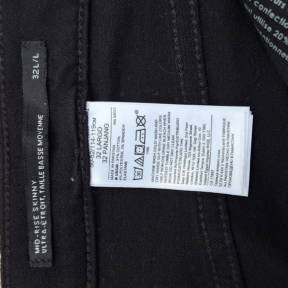 Size 32 Long Banana Republic Mid Rise Skinny Black Jeans - Picture 16 of 16